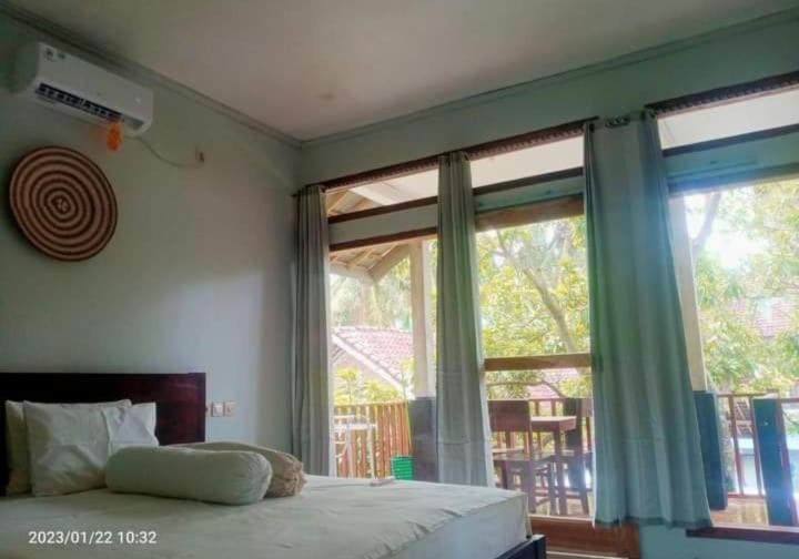 Kri Homestay Kuta  Luaran gambar