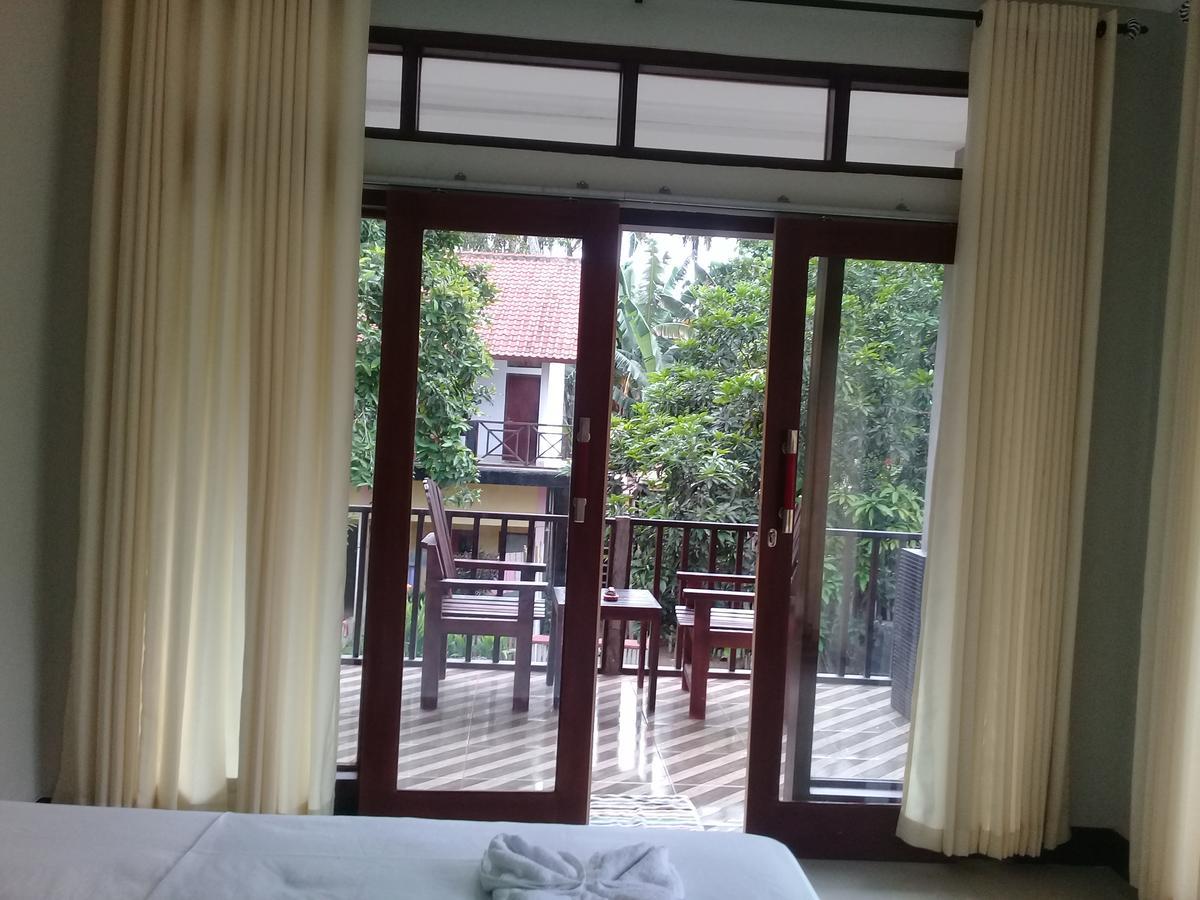 Kri Homestay Kuta  Luaran gambar
