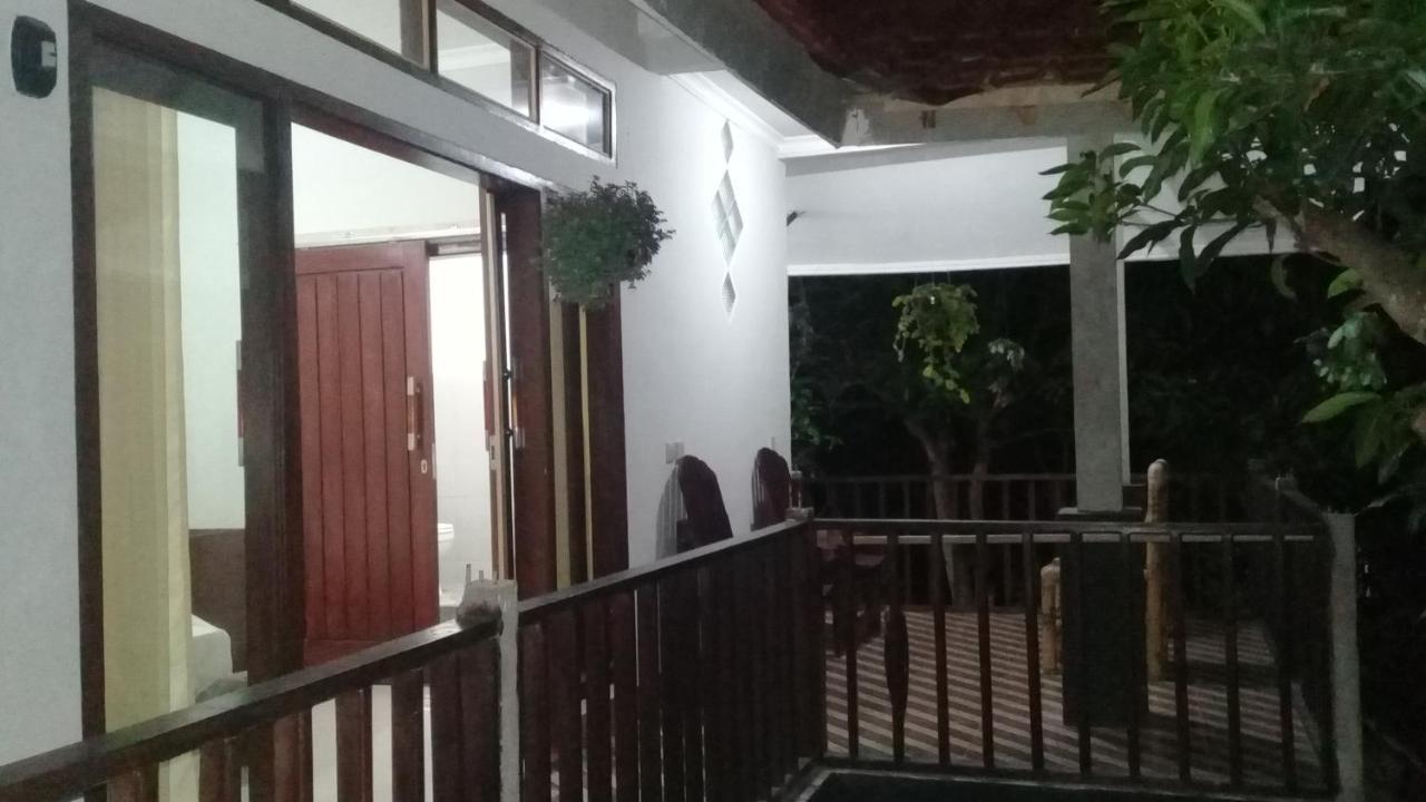 Kri Homestay Kuta  Luaran gambar