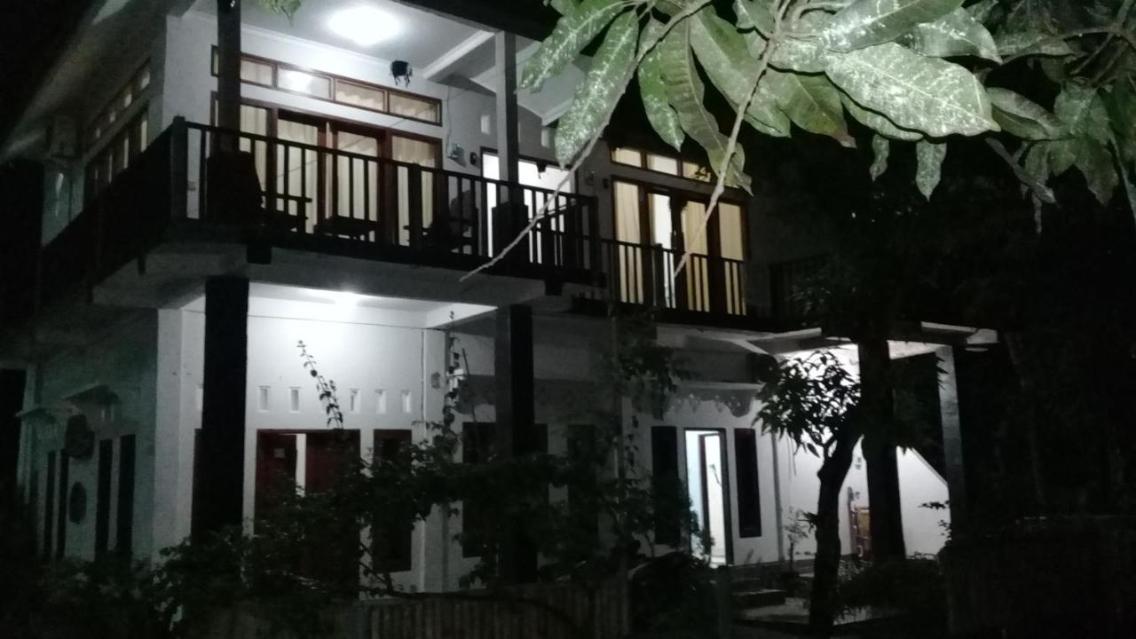 Kri Homestay Kuta  Luaran gambar