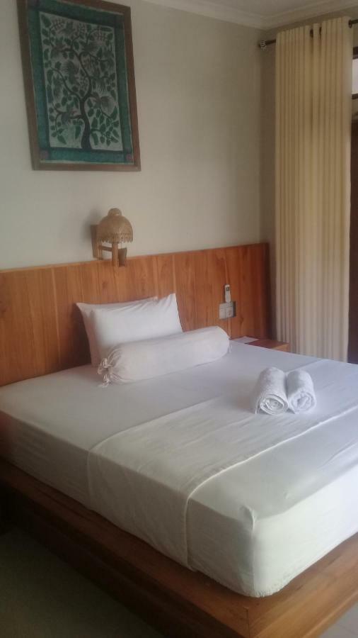 Kri Homestay Kuta  Luaran gambar
