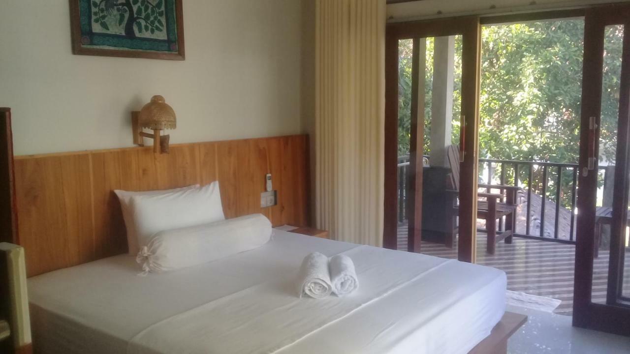 Kri Homestay Kuta  Luaran gambar